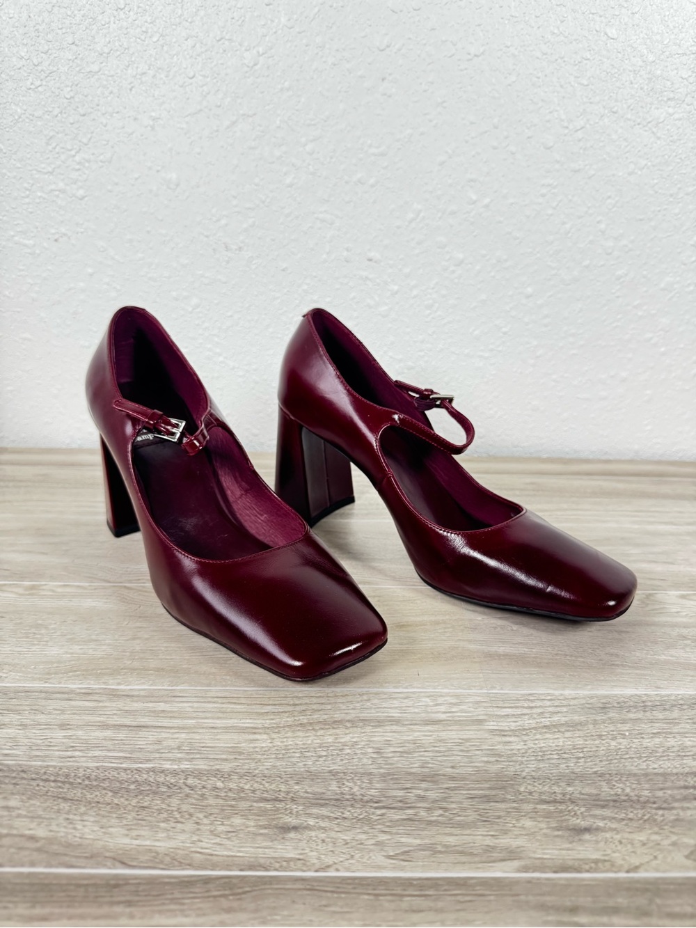 Jeffrey Campbell Bourdin Mary Jane square toe burgundy pumps fall preppy size 10